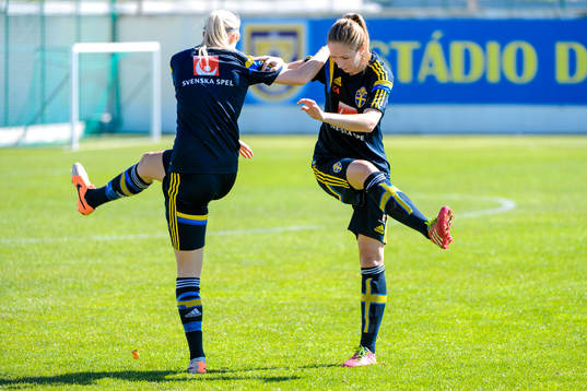 Sveriges Emmelie Konradsson på en träning