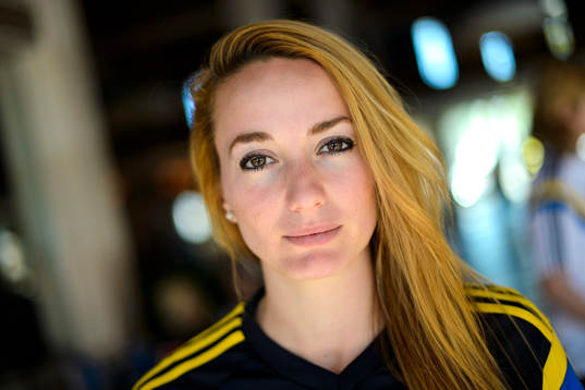 Sveriges Kosovare Asllani