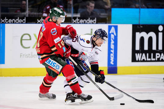 Frölundas Alexander Wennberg  och Linköpings Johannes