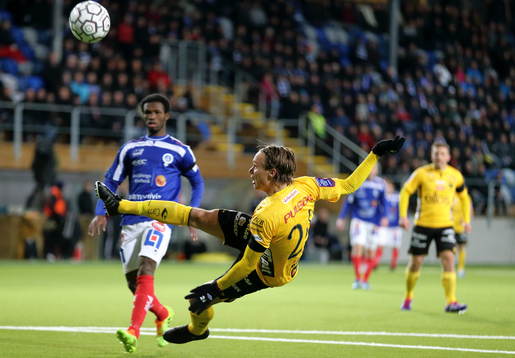 Åtvidabergs Mohamed Abubakari och Elfsborgs Viktor Prodell