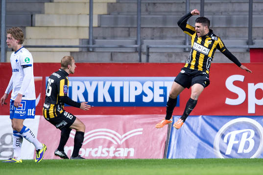 Häckens Moestafa El Kabir jublar