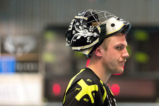 Faluns målvakt Johan Rehn deppar