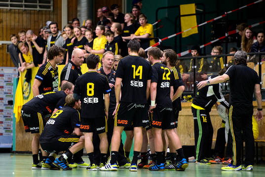 Sävehofs tränare Magnus Johansson tar timeout