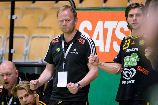Sävehofs tränare Magnus Johansson och Viktor Ottosson