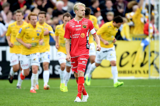 Elfsborgs Johan Larsson deppar