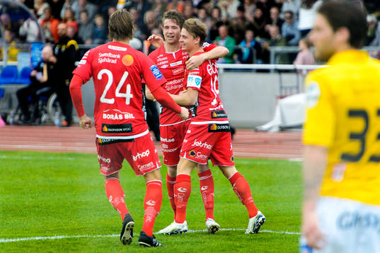 Elfsborgs Marcus Rohdén firar