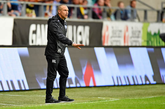 Falkenbergs tränare Henrik Larsson