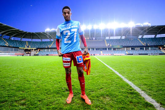 Bläddra bland fler bilder av Fotboll, Superettan, GAIS - Syrianska