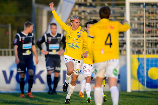 Falkenbergs Carl-Oscar Andersson jublar