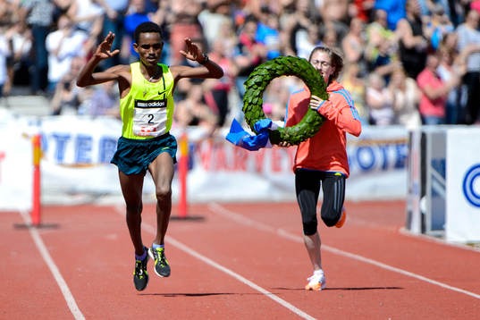 Ghirmay Ghebreslassie, Eritrea, på upploppet