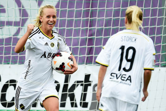 AIKs Sarah Fredriksson jublar
