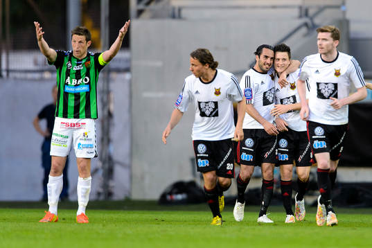 Bläddra bland fler bilder av Fotboll, Superettan, GAIS - Östersund
