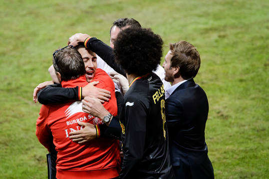 Belgiens Eden Hazard jublar