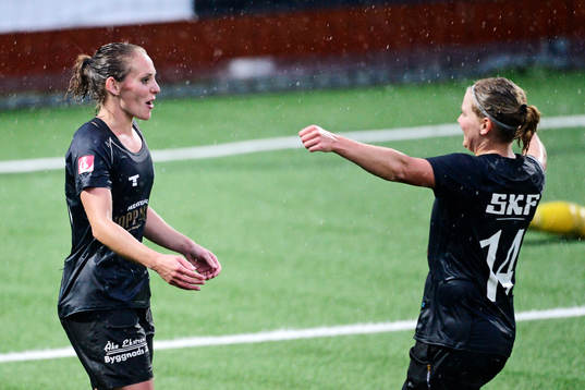 Göteborgs Manon Melis jublar