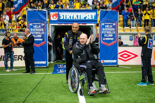 Elfsborgs tränare Jan Mian kör ut Elfsborgs manager Klas