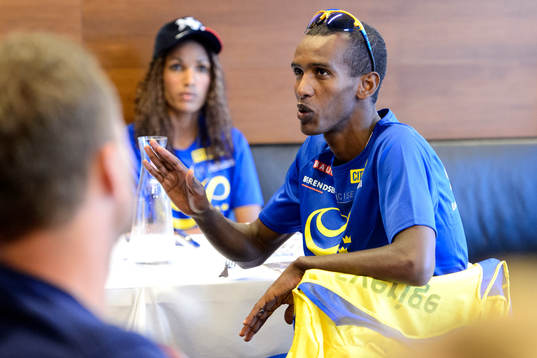 Mustafa Mohamed, Sverige