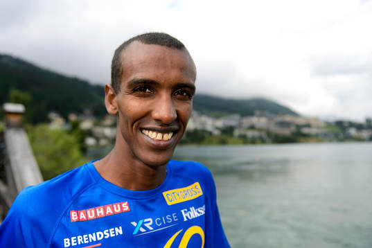 Mustafa Mohamed, Sverige
