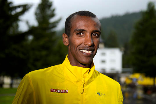 Mustafa Mohamed, Sverige