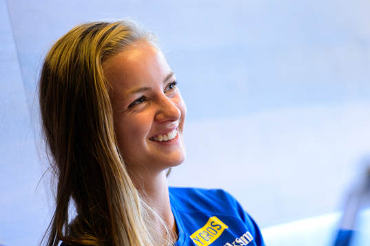 Lovisa Lindh, Sverige