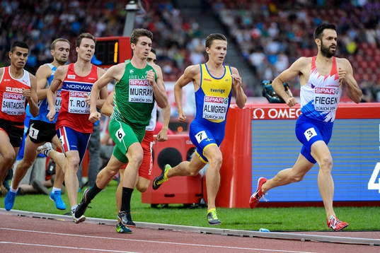 Andreas Almgren, Sverige, springer i försöken på 800m