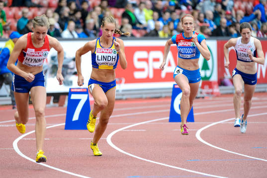 Lovisa Lindh, Sverige, springer i försöken till damernas
