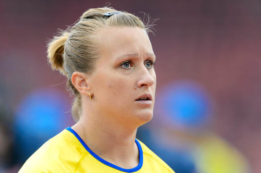 Tracey Andersson, Sverige, i kvalet till damernas slägga