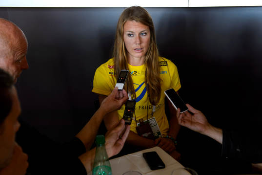 Emma Green blir intervjuad