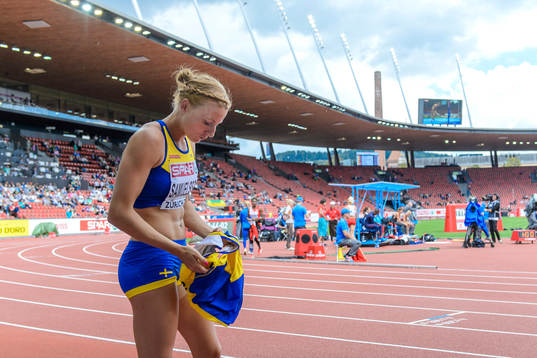 Jessica Samuelsson, Sverige, i damernas sjukamp