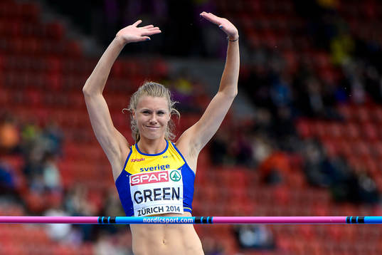 Abeba Aregawi, Sverige, med sin silvermedalj på 1500m