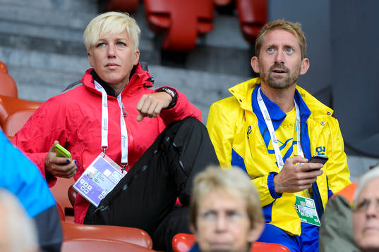 Abeba Aregawi, Sverige, med sin silvermedalj på 1500m