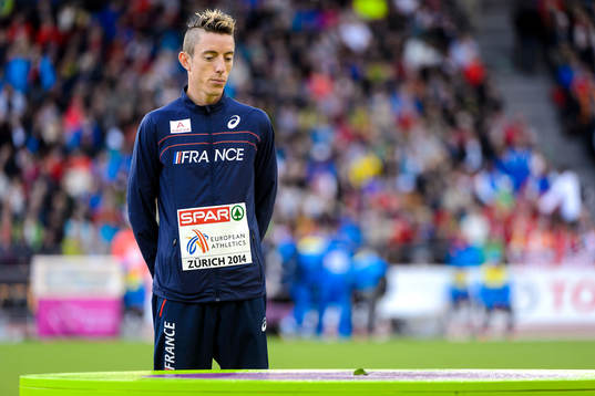 Abeba Aregawi, Sverige, med sin silvermedalj på 1500m