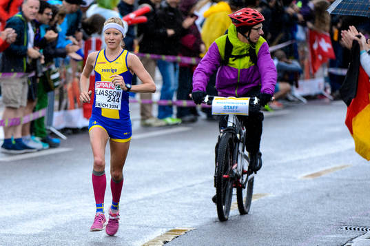 Lena Eliasson, Sverige, springer maraton