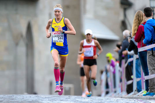 Lena Eliasson, Sverige, springer maraton