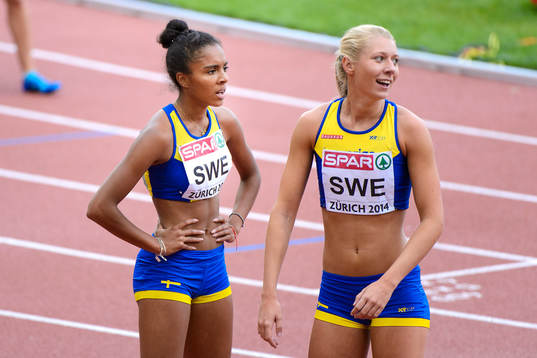 Irene Ekelund och Daniella Busk, Sverige