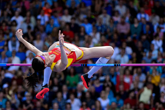 Ruth Beitia, Spanien, hoppar i finalen av damernas höjdhopp