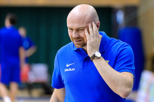 Sveriges tränare Vedran Bosnic deppar