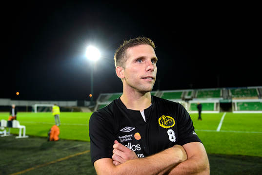 Elfsborgs Anders Svensson blir intervjuad