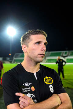 Elfsborgs Anders Svensson blir intervjuad
