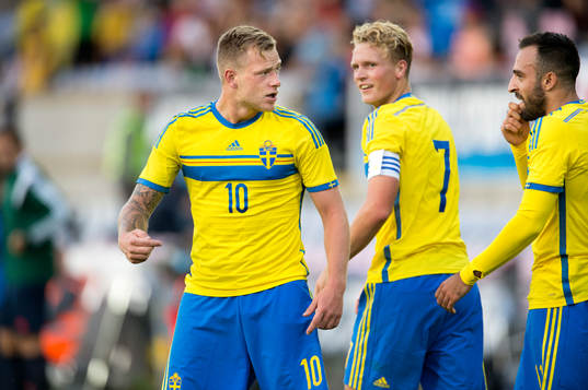 Sverige John Guidetti firar