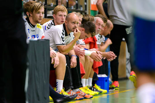 Skövdes tränare Peter Johansson deppar