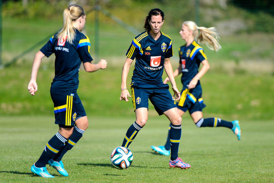 Lotta Schelin