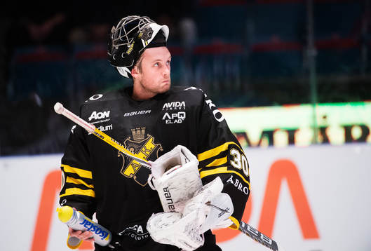 s målvakt Alexander Hamberg deppar