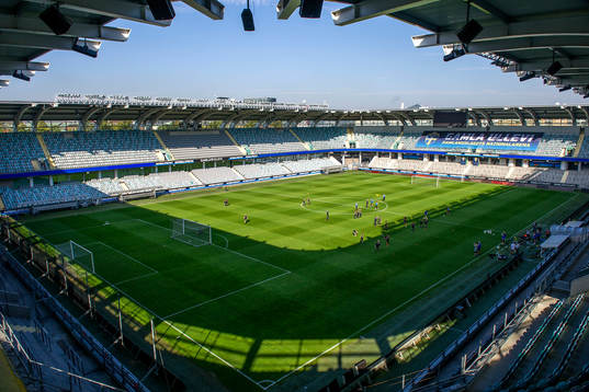 Sverige värmer upp på Gamla Ullevi