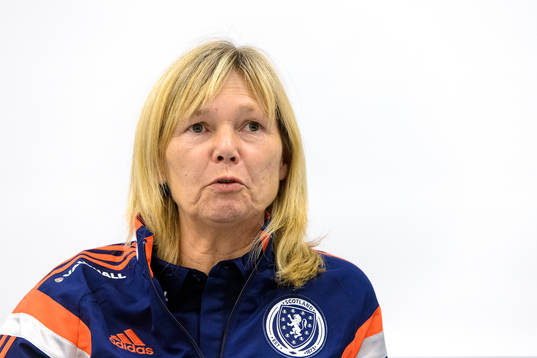 Skottlands förbundskapten Anna Signeul