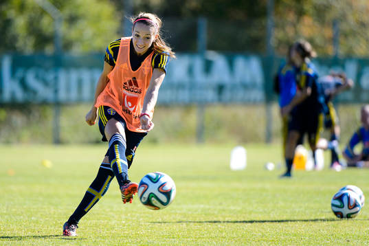 Kosovare Asllani