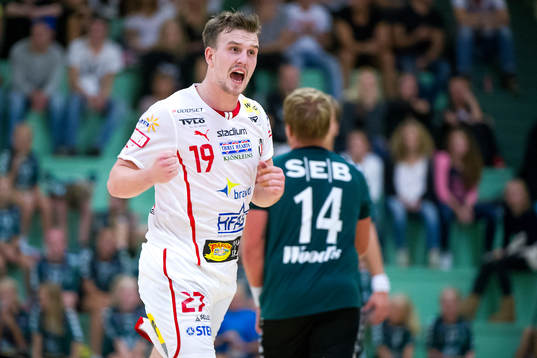 Drotts Pontus Zetterman jublar