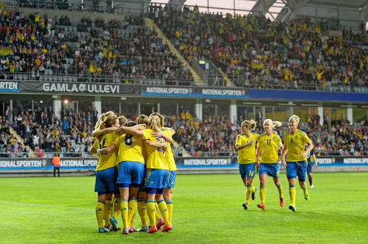 Sveriges Lotta Schelin firas