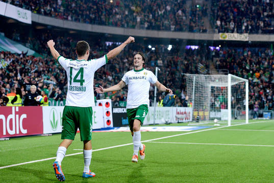 Hammarbys Fredrik Torsteinbø och Linus Hallenius jublar