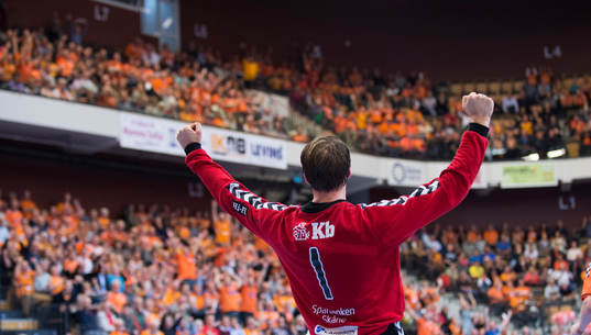 Kristianstad målvakt Dan Beutler jublar