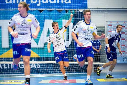 Ystads Hampus Andersson jublar
